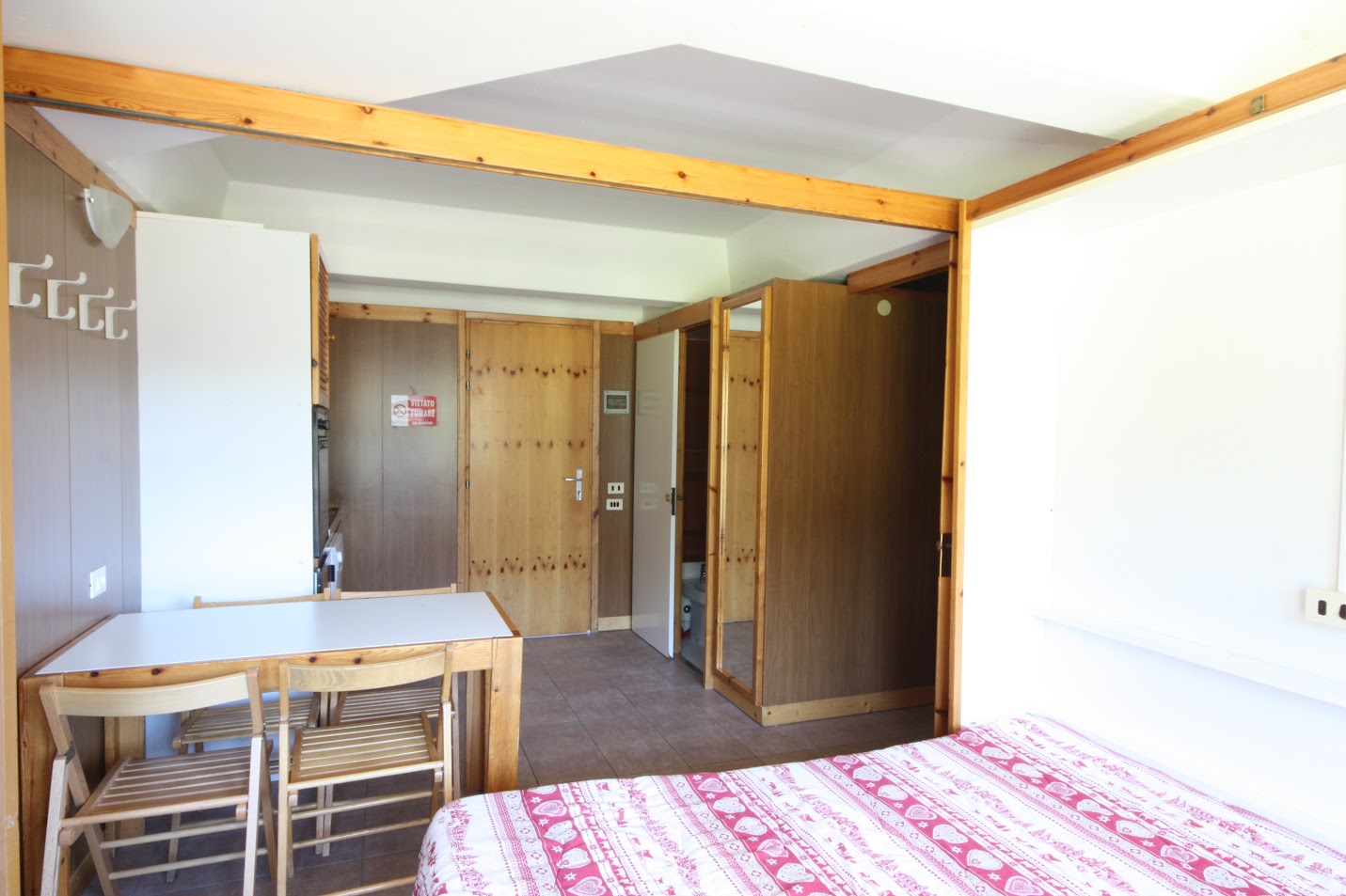 Četvorokrevetni-apartman